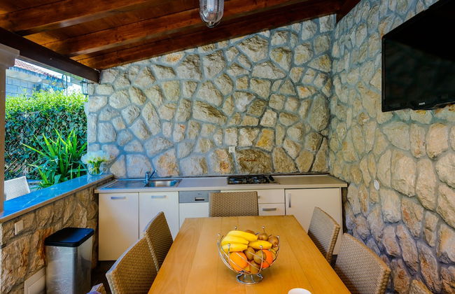 Holiday Home with Private heated Pool, Sea view & Basketball Court - Foto 30