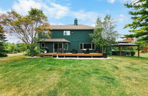 Charming Sister Bay Home Backyard Oasis & HotTub - Foto 58