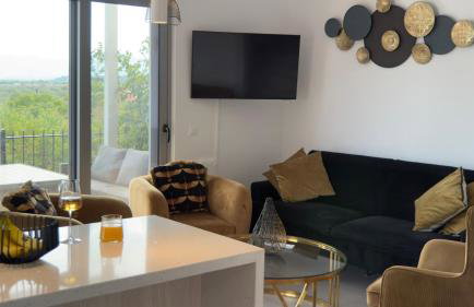 ARYVE Townhouse Rhodos mit Akropolis- und Meerblick sowie Jacuzzi und tollen Sonnenterrassen und Garten - Photo 44