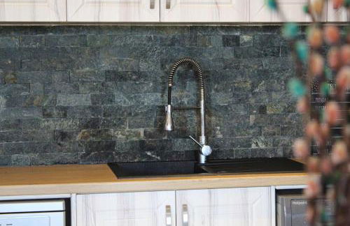 Lavish 2 bed sleeps 5 near Lanark - Photo 27