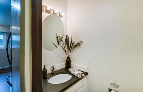 Anchorage Home about 7 Mi to Chugach State Park! - Photo 20