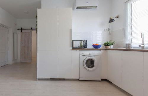 PRECIOSO APT DISEÑO 2 HAB SEVILLA - Foto 8