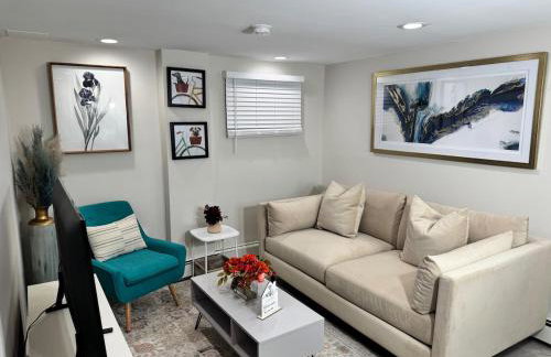 Julie's Cozy 2 Bedroom Basement Apartment - Foto 11