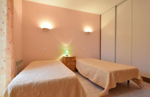 Holiday home with pool, enclosed garden - Foto 16