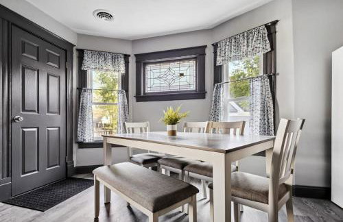 3BR Vacation Spot-Minutes to Niagara Falls USA - Foto 3