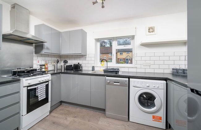 Pet-friendly 1-bedroom Apartment in Crawley - Foto 3