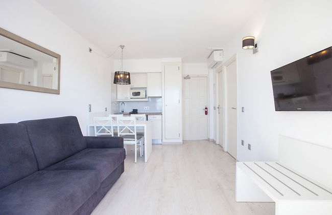 Sand Beach Apartments - Foto 12