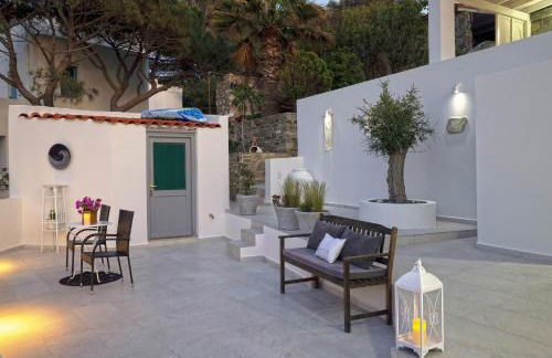 Restia Seaside Apartment II, 50m from Megas Gialos Beach - Foto 23