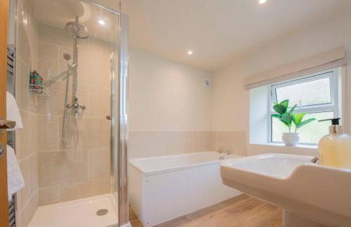 Charming 3-Bed Cottage in Stunning Yorkshire Dales Location, Swaledale - by MCPI Hosting, Ideal for Families, Couples, Walkers & Groups - Foto 27