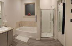 Spacious 4-bedroom house with WiFi, in peaceful Slidell with Lake in backyard - Foto 12