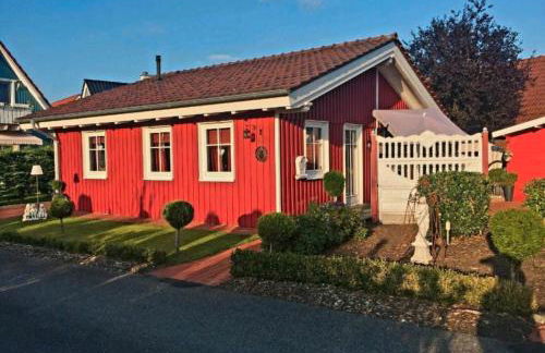 Rotes Ferienhaus im charmanten Schwedenhausviertel - Foto 1