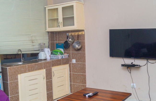 Legacy Apartments - Photo 12