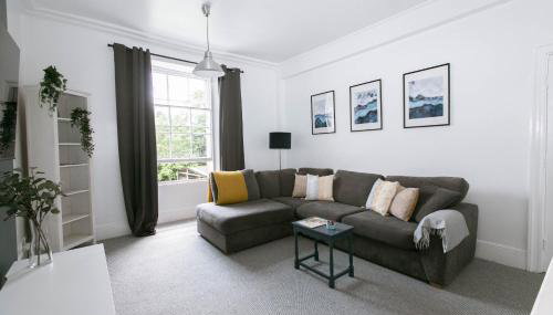 Spacious Apartment, Free Parking, Central Location Near To Uni, Hospital, Town - Foto 2