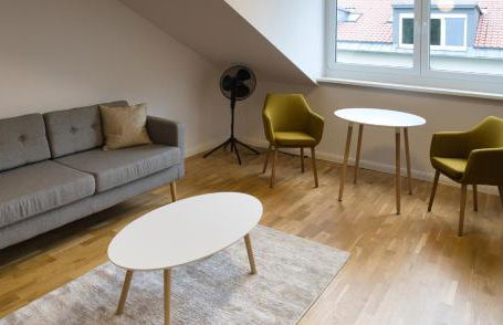 Modernes Apartment nähe BER, Tesla und Seen - Foto 5