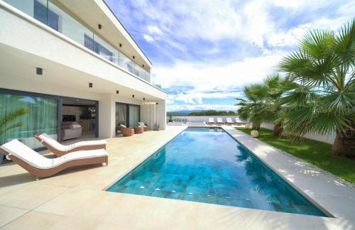 Villa LUMINOSA with outdoor and indoor pool and sauna - Foto 20