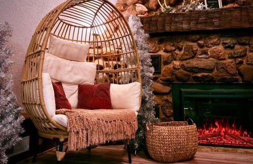 Couples A-frame Heart Jacuzzi Firepit Kayaks - Foto 6