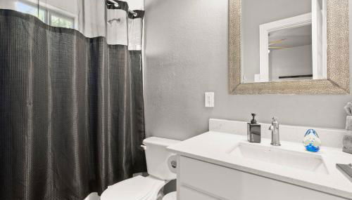 Spacious 1BR in Walkable Austin • WiFi + Park - Foto 3, Other