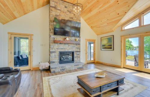 Hot Tub & Dock: Waterfront Wellesley Island Home! - Foto 6