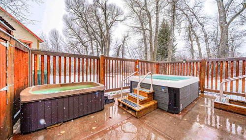 Upscale Couple's Getaway Hot Tubs - Foto 4