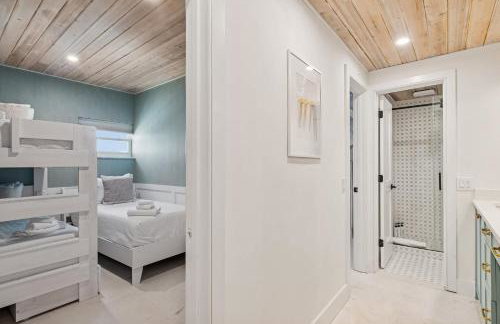 Beachfront Bliss - Outdoor Pool - Sleeps 10 - Foto 31