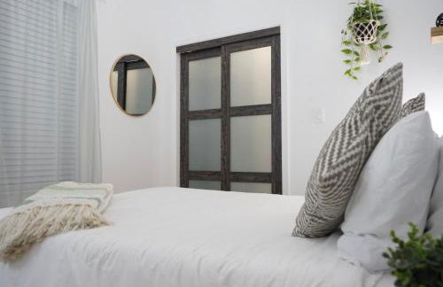 Modern 3BR Oasis Free Parking - Foto 13