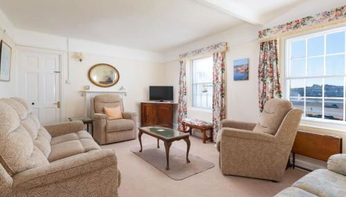 Upper Instow Beach Cottage - Photo 2