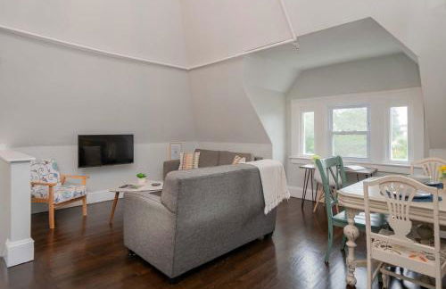 Jennifer's Unique Loft Near Brown 2 Parking Spots - Foto 10