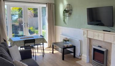 Easedale - 2 Bdrm Sleeps 4 Ideal for Contractors - Foto 2