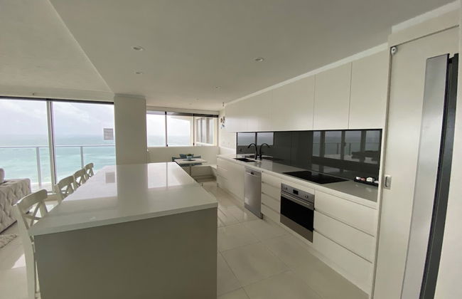 Hi Surf Beachfront Resort Apartments - Foto 67