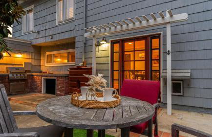 Point Loma Home w Putting Green Firepit Game Room Beach Access Zola Street by AvantStay - Foto 51