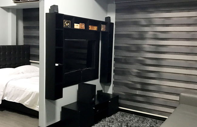 Luxury Condo at Forbeswood Parklane - Foto 53