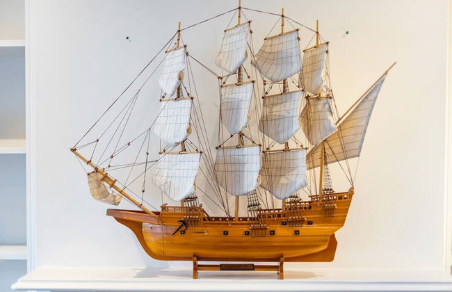 King Bed Luxury View - Captains Retreat - Foto 15