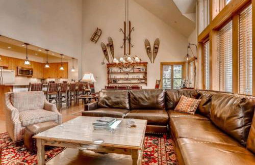 Villa Montane 217 by East West Hospitality - Foto 39