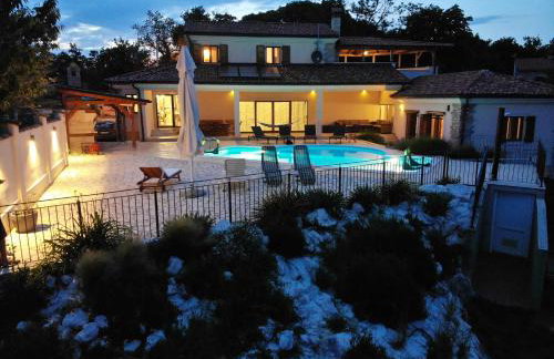 Charming Villa near Žminj with Private Pool - Foto 35