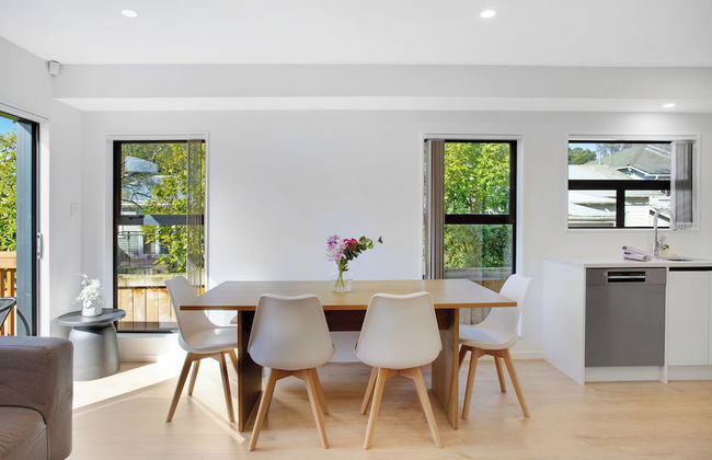 Style Serenity Townhouse with Parking - Photo 17