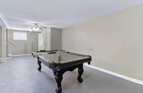 Travis' Place - Convenient and Affordable Location - Foto 3