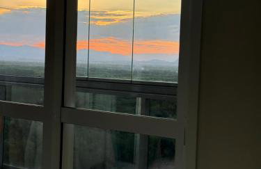 1Q Alto Padrão Aeroporto Completo Novo Praia Jardim Camburi - Foto 7