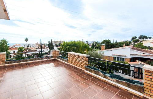 Queen Fabiola Villa, spacius home with private Pool in east Malaga - Photo 63