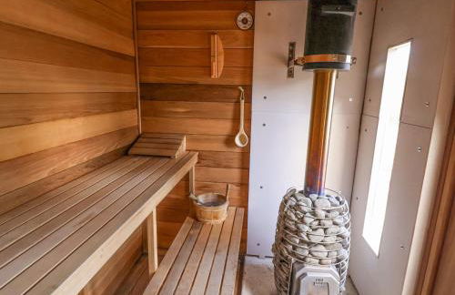 Red House - Photo 49