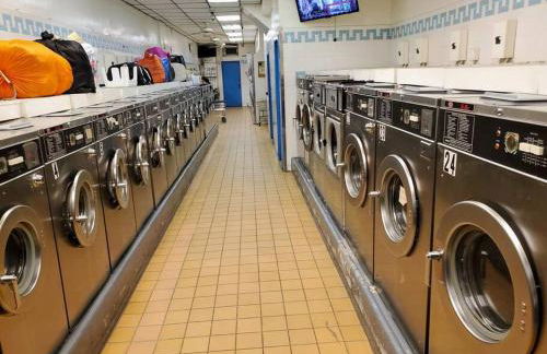 2 Bedroom Apt with 3 Beds - Friends & Family - Foto 5