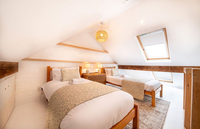 Host Stay Poppy s Cottage - Photo 16