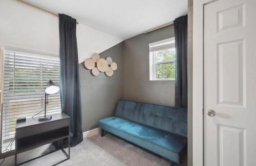 Tropical Oasis - Pool + Beach Volleyball + Firepit - Foto 41