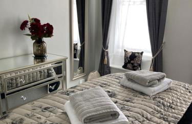 Assembly View - two bedroomed apartment with parking permit in Ludlow Town Centre - Photo 2