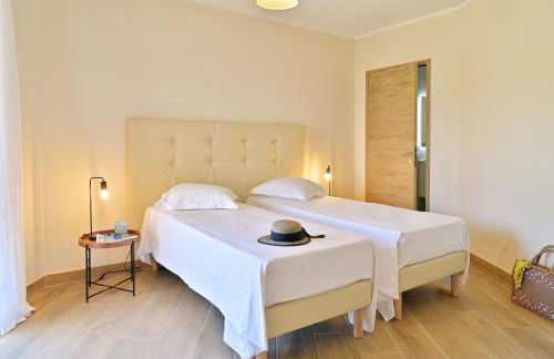 Résidence Les volets rouges - Duplex de standing avec piscine - Foto 7