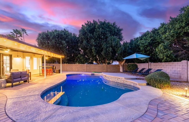 Modern Mesa Oasis Free Heated Pool Al-fresco Living - Photo 42
