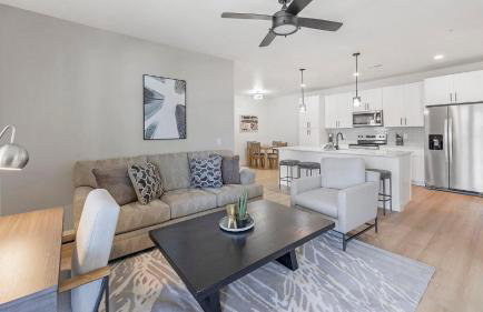 Landing Spectacular 2BD Gym Pool - Foto 1