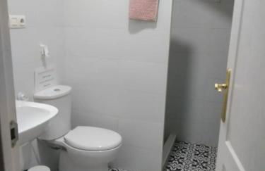 Charming house with mountain view in Encinasola, fireplace - Photo 13