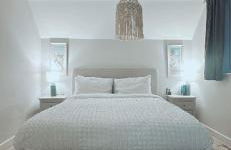 3 Bedroom Beautiful Home with Garden, AC, Hot Tub - Photo 2