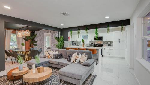 Spring Branch Getaway Feat 5BD Pool Hot tub - Foto 3