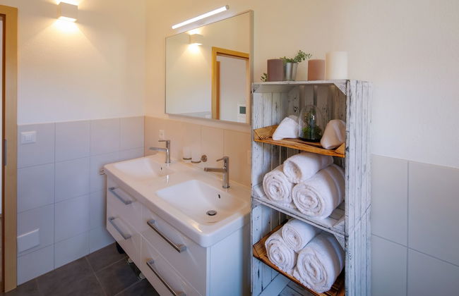 Modern and Cosy 5 Rooms Penthouse With Stunning View - Photo 15